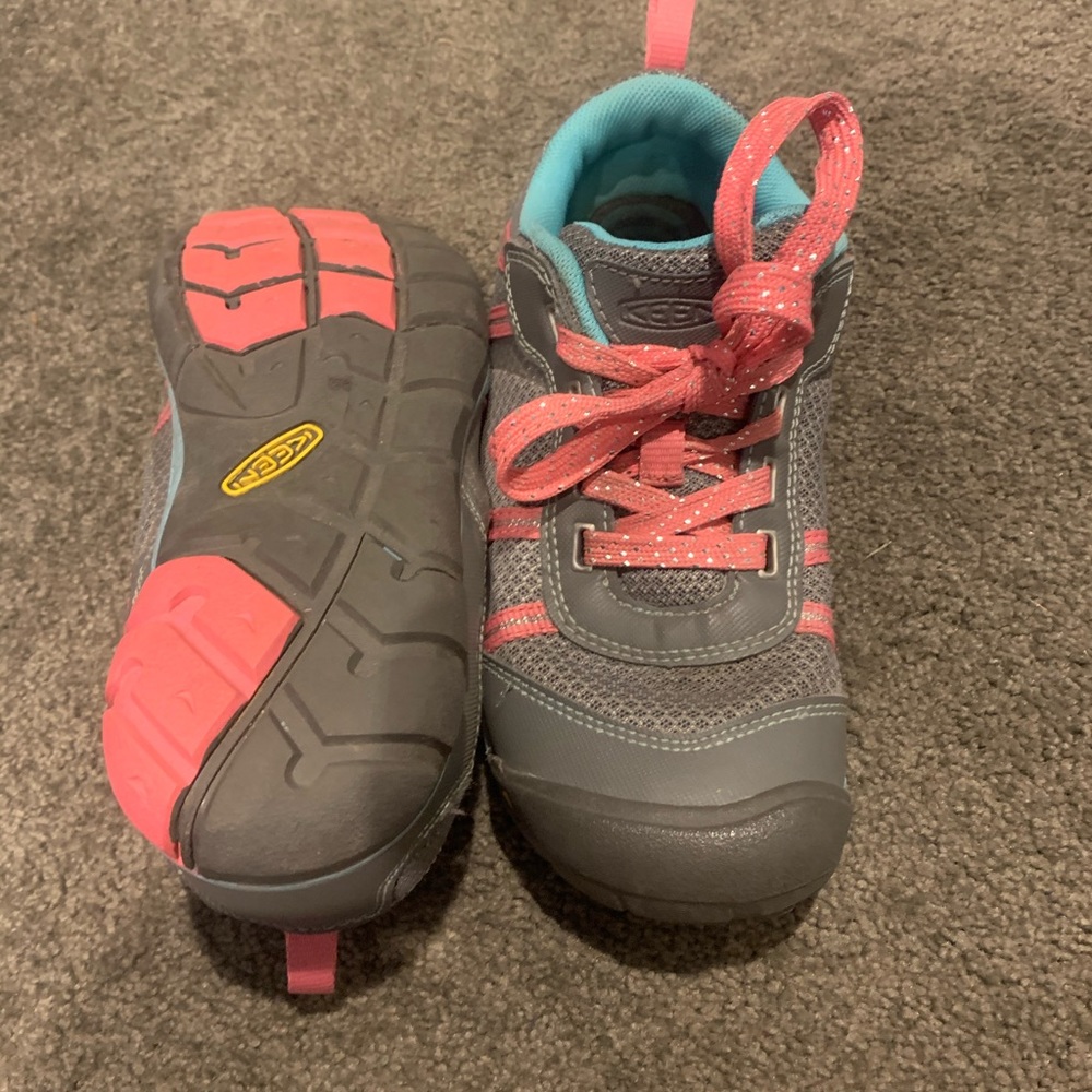 Girls Keen Hiking Shoes